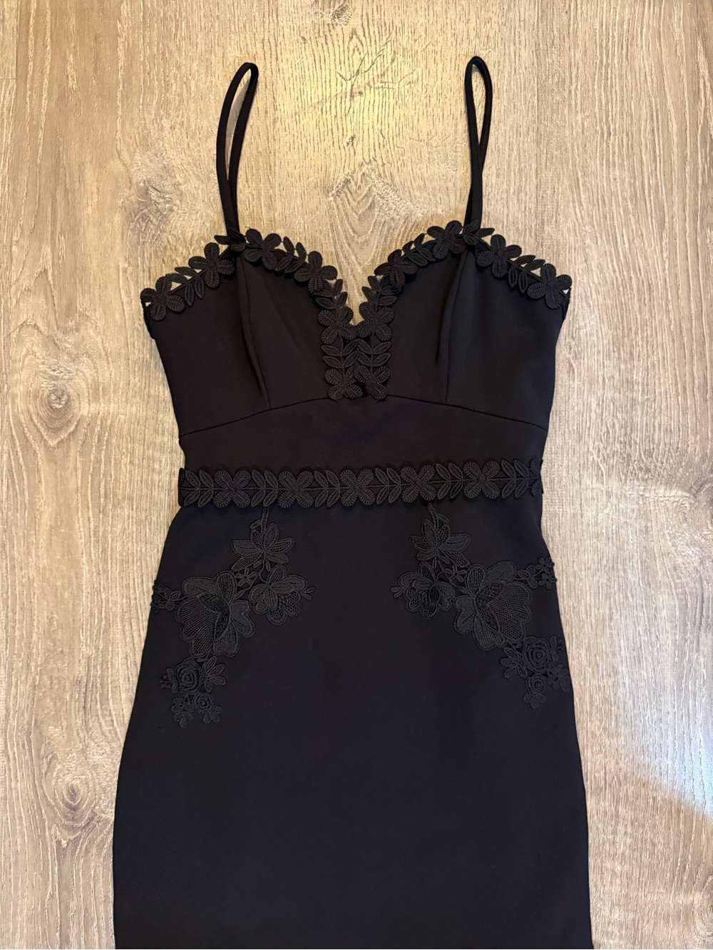 La Maison Talulah Black Mermaid Crepe Dress - Picture 5 of 10